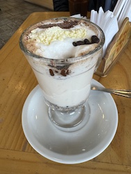 Puerto Natales, hot chocolate at Chocolatería Patagonia Dulce